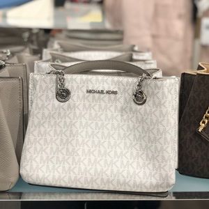 NWT! Michael Kors Jet Set Teagan Small Crossbody